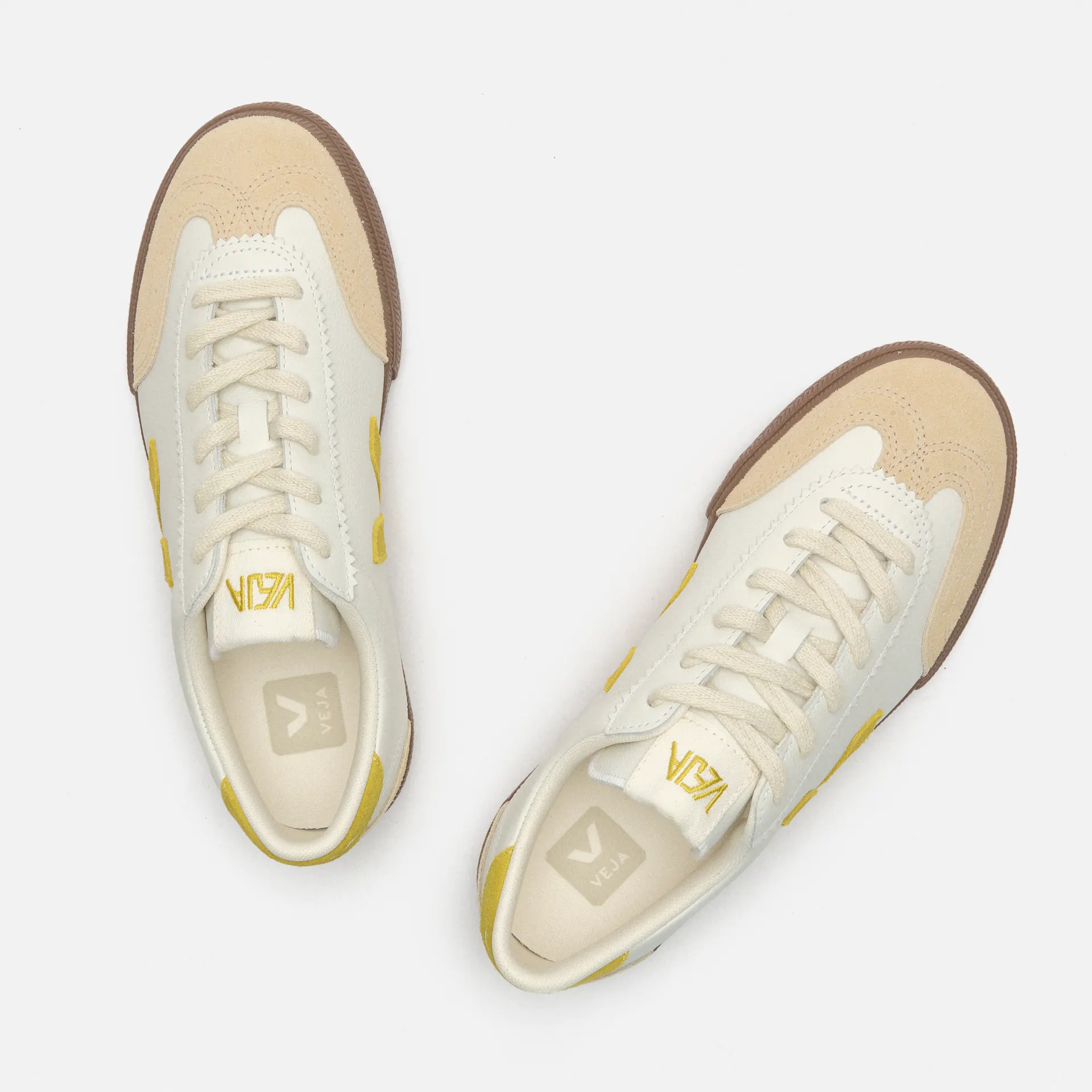 Veja Volley O.T. Leather Sneaker White/Liquor/Bark