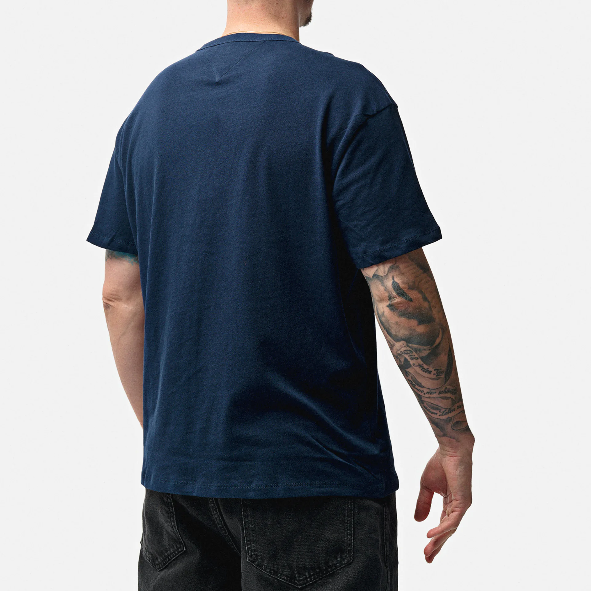 Tommy Jeans Badge T-Shirt Dark Night Navy